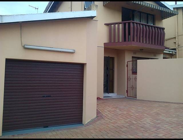 3 BEDROOM DUPLEX FOR SALE IN RESERVOIR HILLS